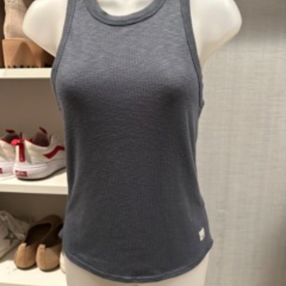 Vuori Sunrise Women's High Neck Tank-Color Azule-Size XS